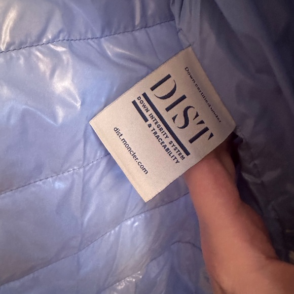 Moncler down gilet (vest) - Picture 6 of 6